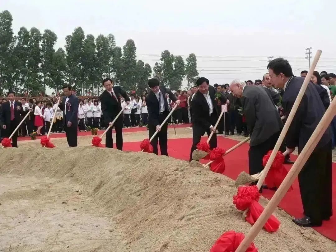 4.jpg 4.jpg