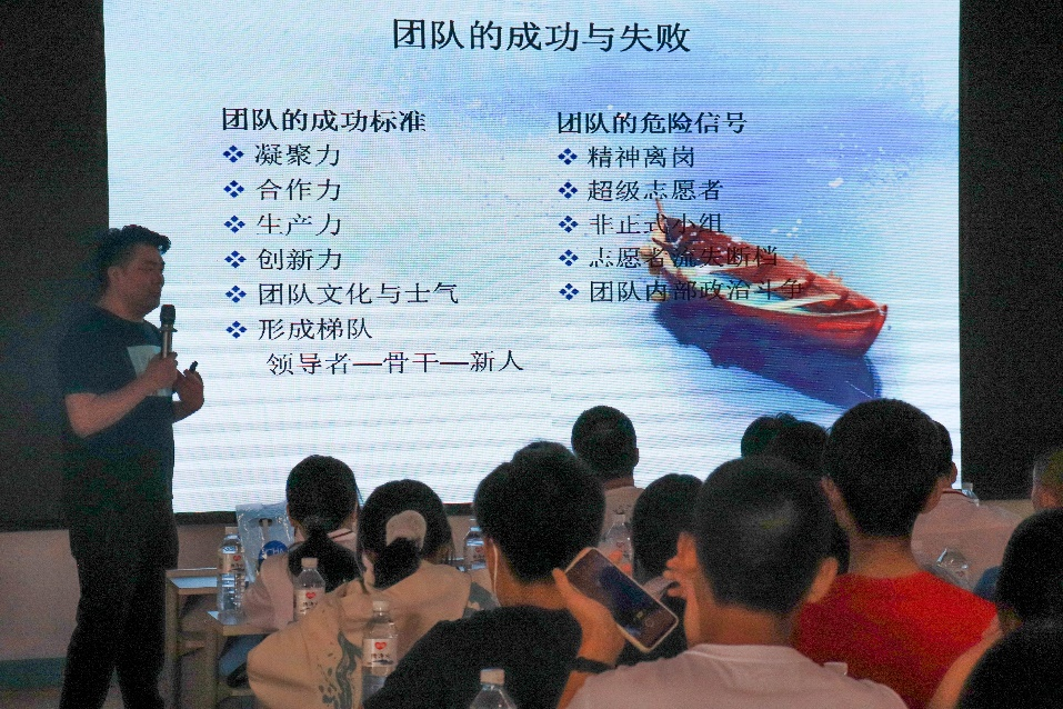 图片4.png 图片4.png