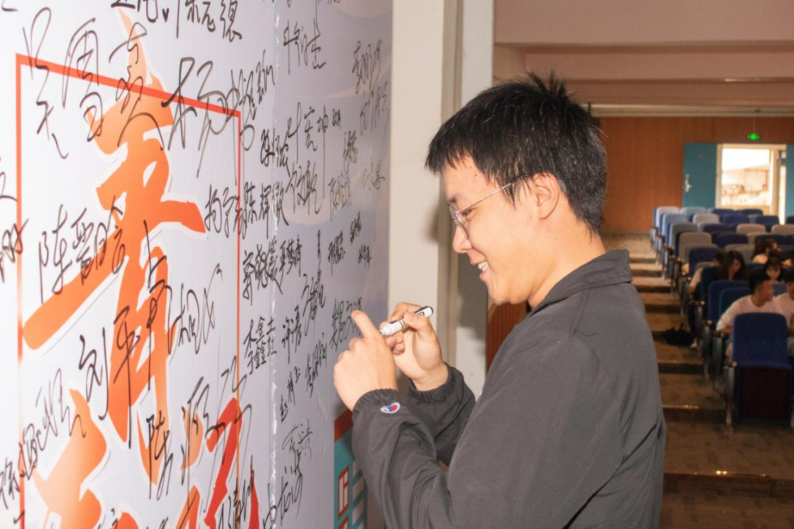 图片4.png 图片4.png