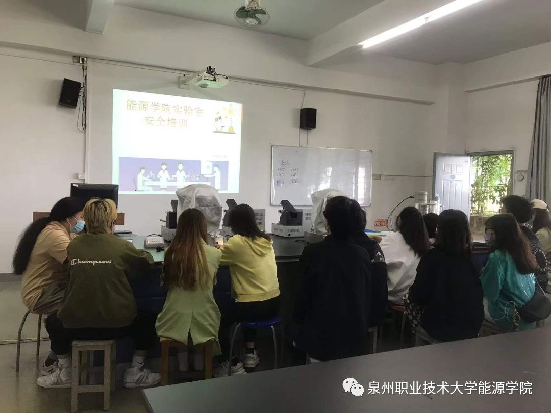 8a5deeaa4c6ccfed308b527e9f4bf4e5.png 8a5deeaa4c6ccfed308b527e9f4bf4e5.png