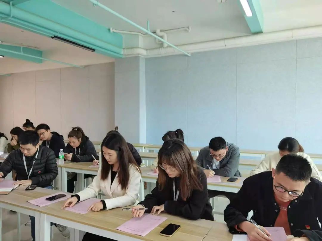 微信图片_20220310192005.jpg 微信图片_20220310192005.jpg