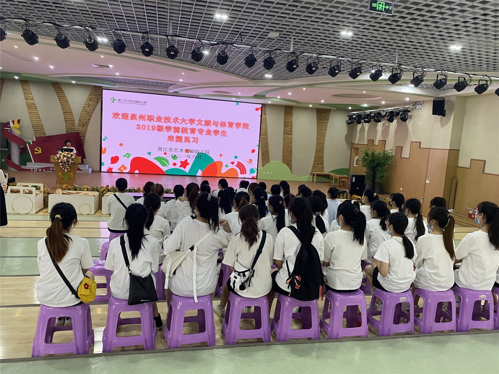 图片35.jpg 图片35.jpg