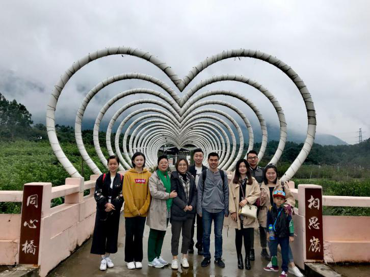 图片双手.png 图片双手.png