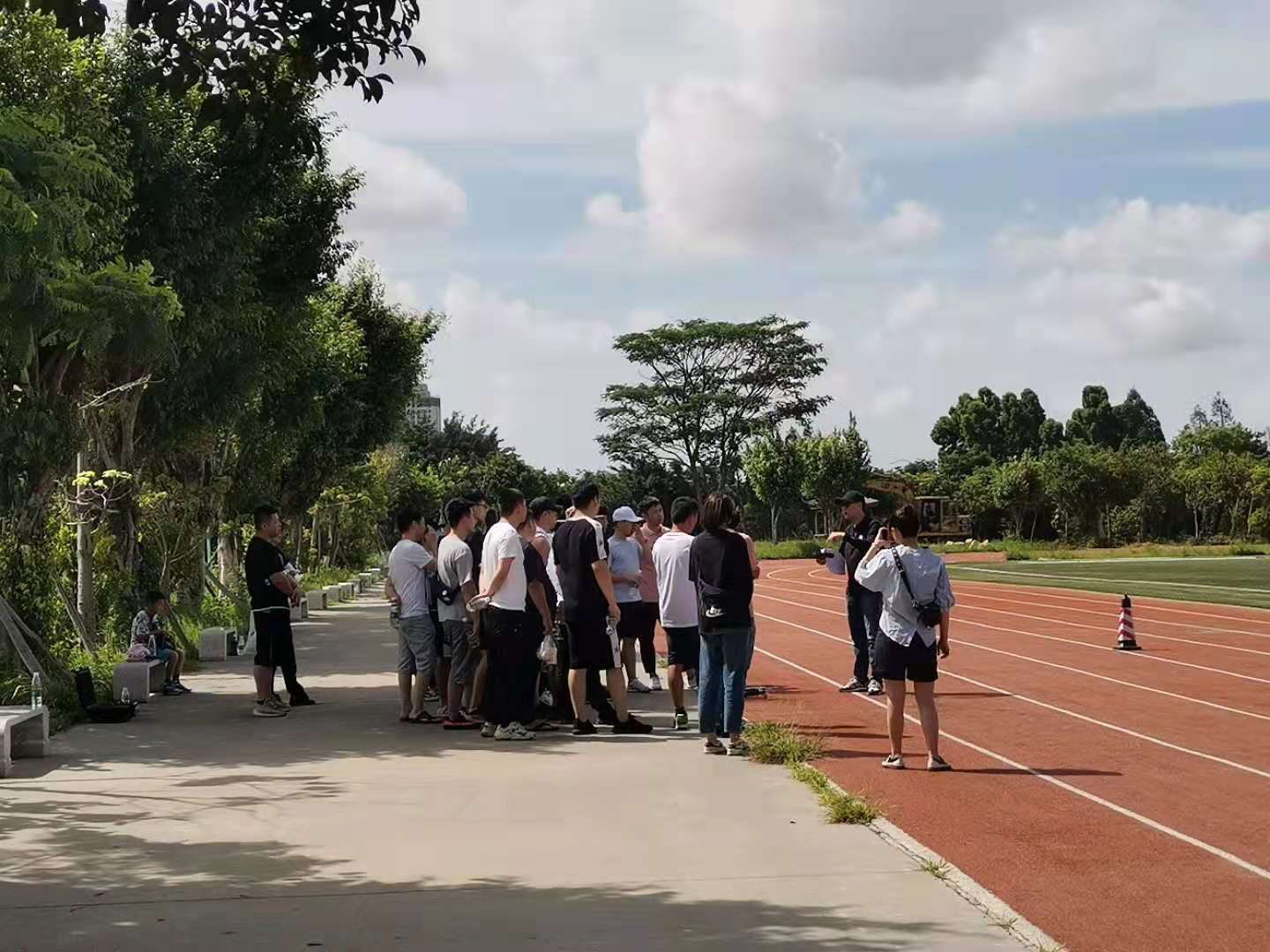 4.jpg 4.jpg