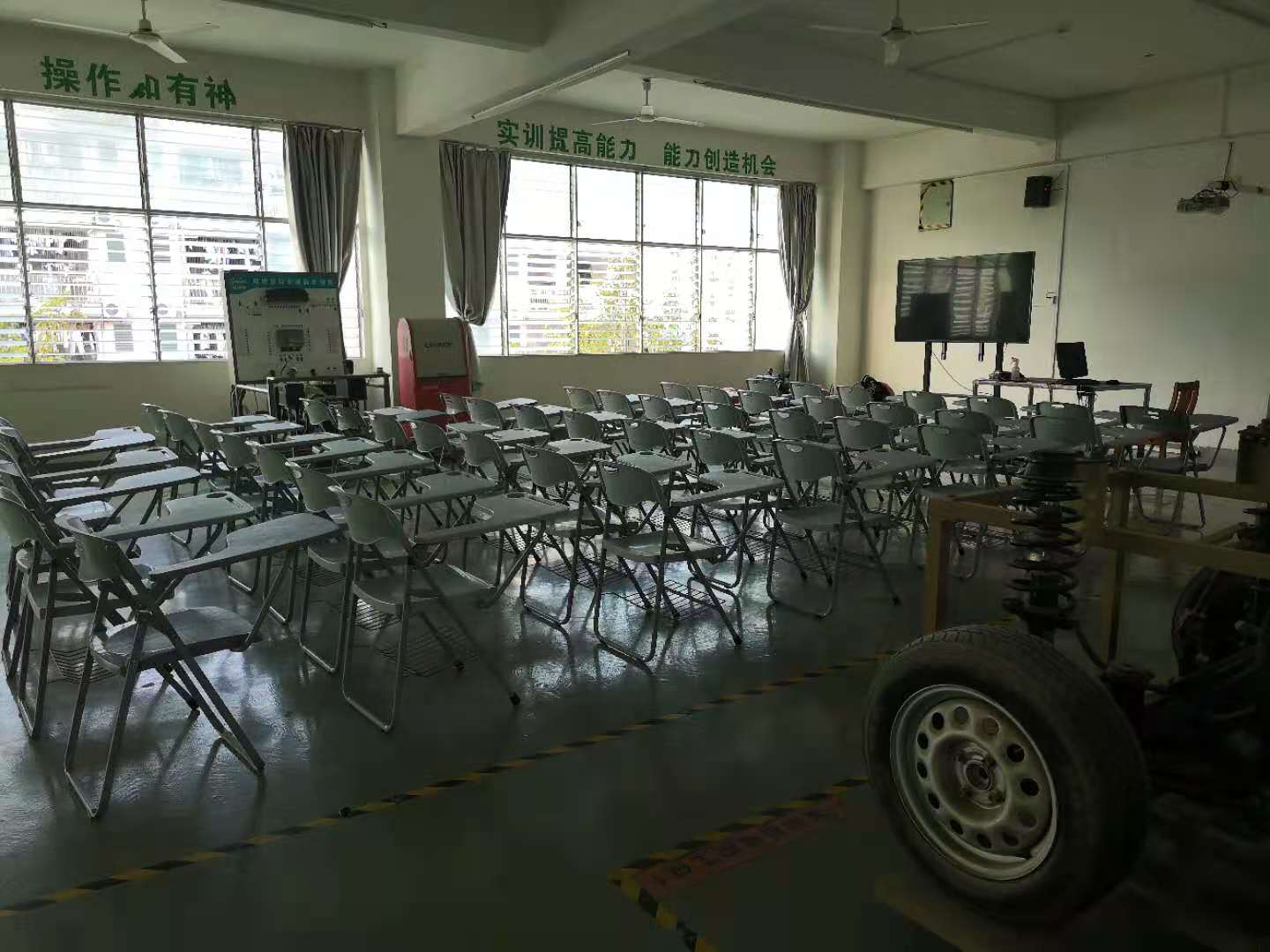 微信图片_20201123193126.jpg 微信图片_20201123193126.jpg