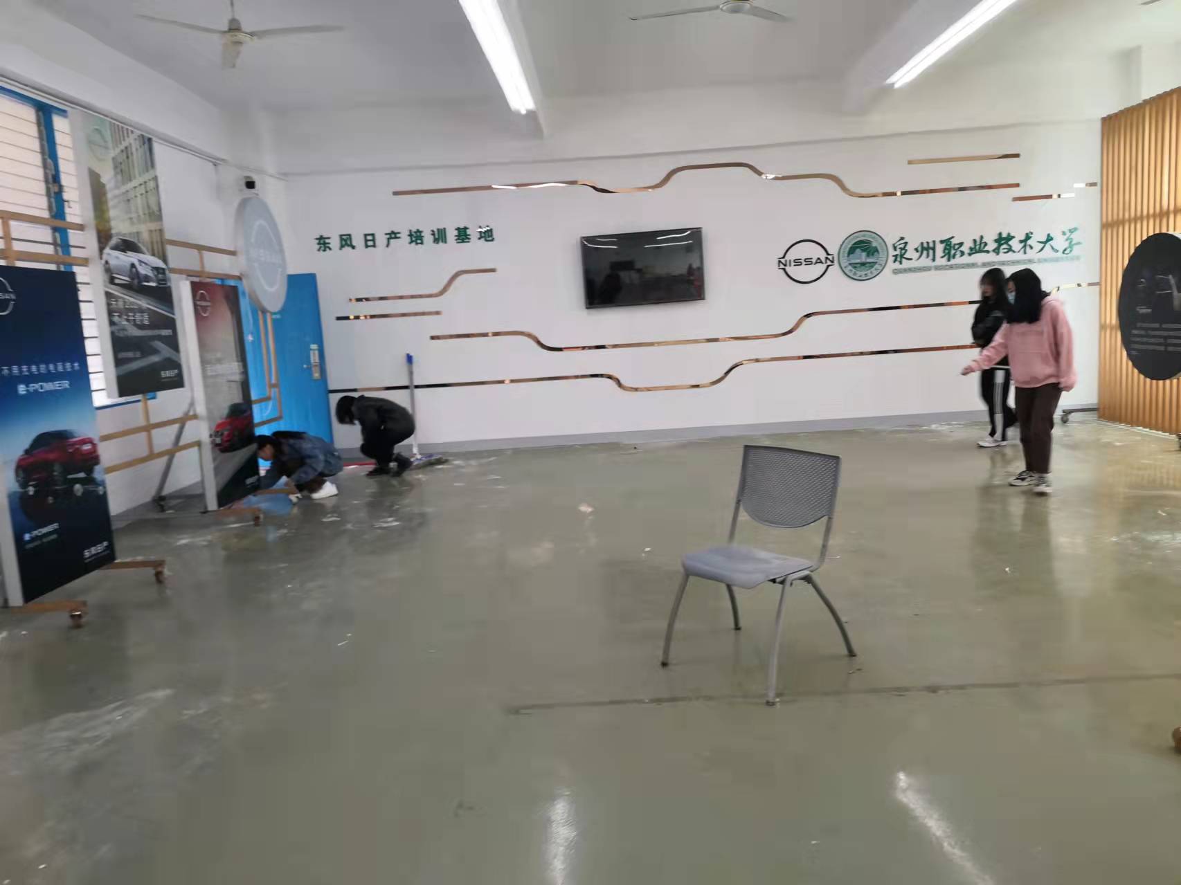 微信图片_20211225195706.jpg 微信图片_20211225195706.jpg