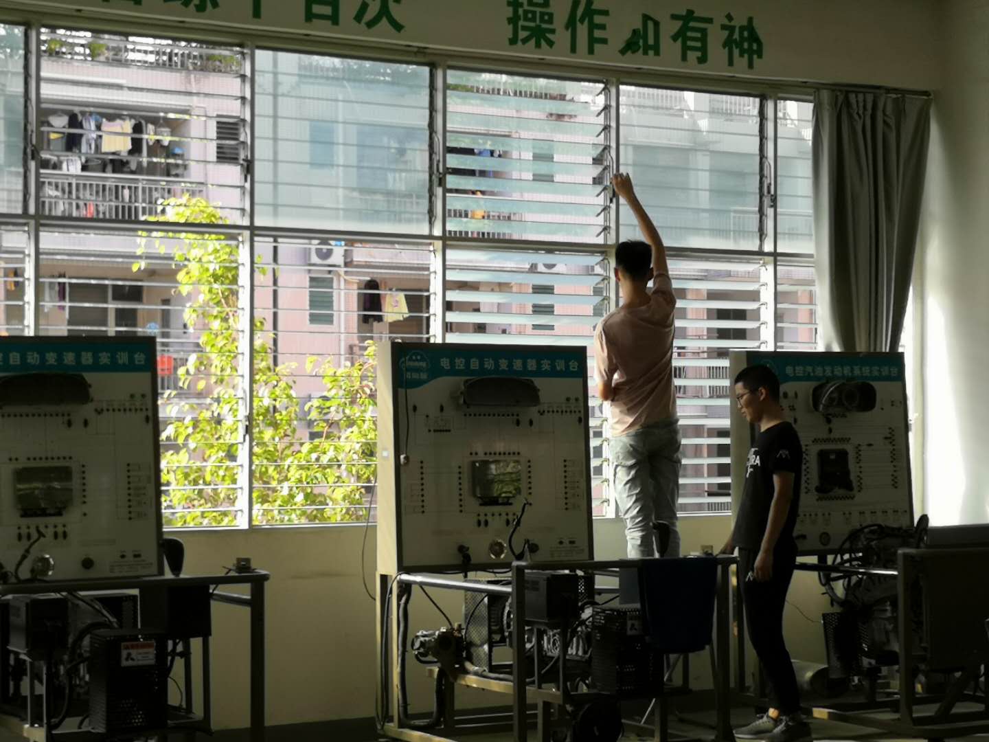 8月份第二周09.jpg 8月份第二周09.jpg