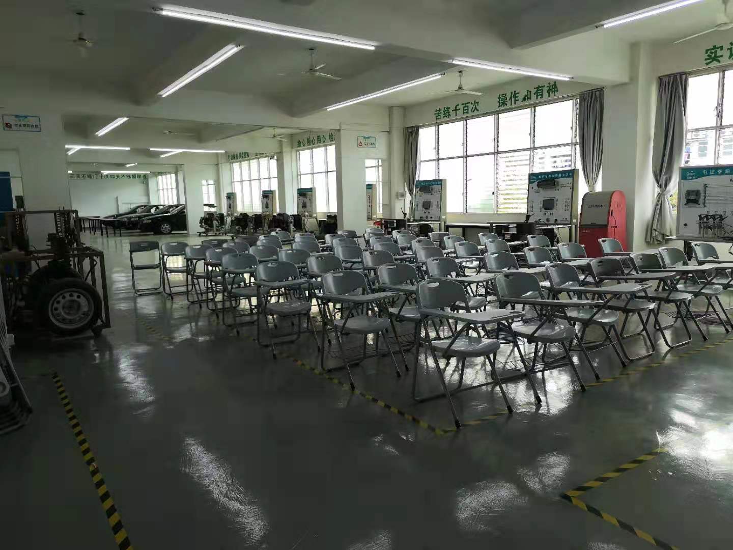 微信图片_20210402195712.jpg 微信图片_20210402195712.jpg